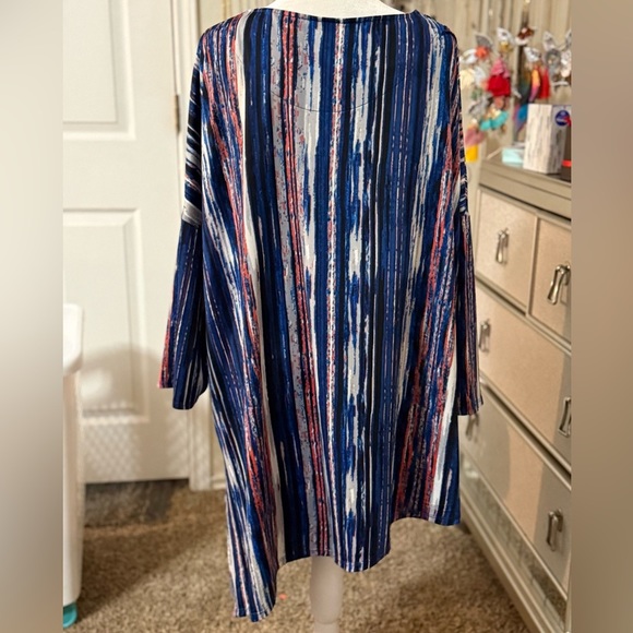 Blue & Red striped tunic - Picture 4 of 4
